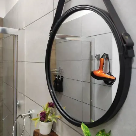 Apartament Tinyhouse All'orto Con Idromassaggio Neapol