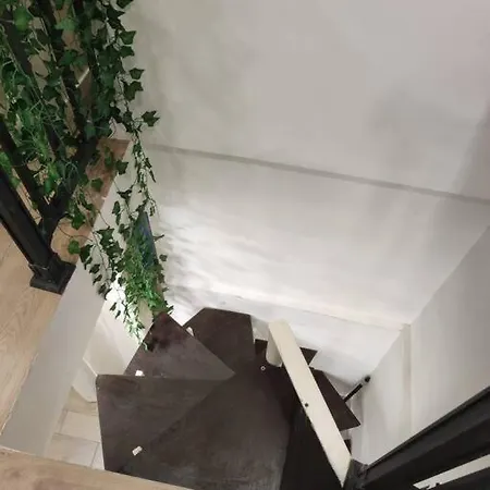Tinyhouse All'orto Con Idromassaggio * Napoli