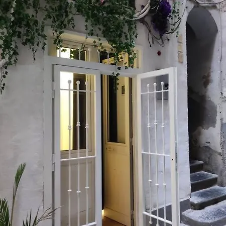 Tinyhouse All'orto Con Idromassaggio Apartament Neapol