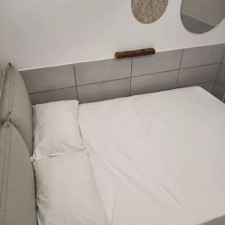 Apartament Tinyhouse All'orto Con Idromassaggio *